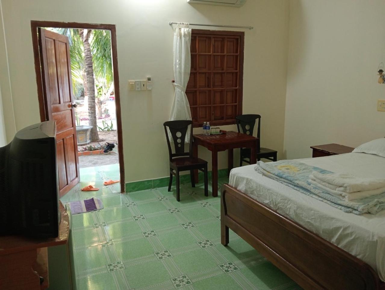 Homestay Nhat Thi Mũi Né Extérieur photo